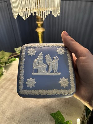 Square Box w Lid Cream Colour on Wedgwood Blue Jasperware ICARUS 4 Pet