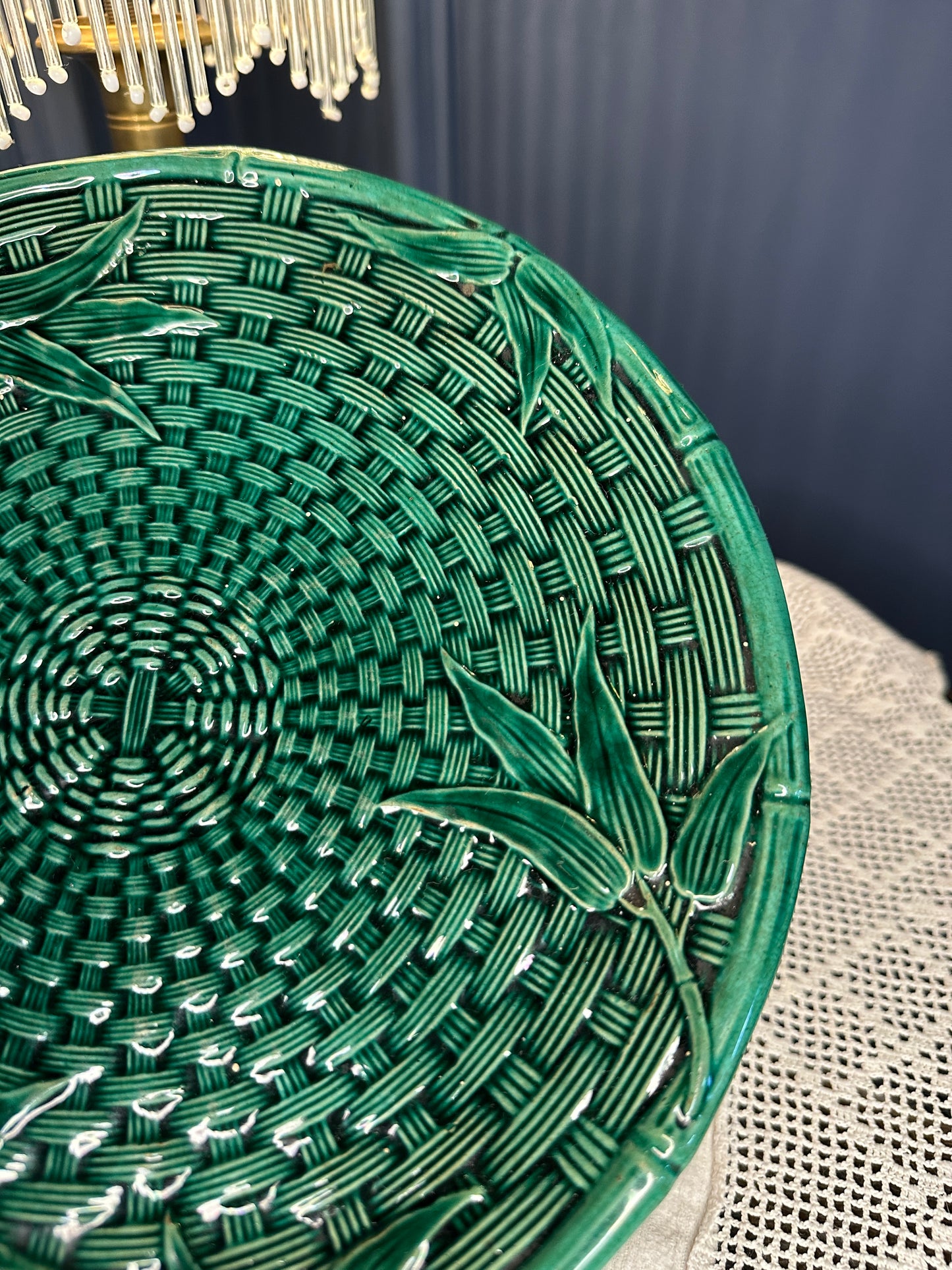 Vintage Emerald Green Majolica Basket Weave Plate & Pedestal Footed Plate – Botanical Leaf Relief Ceramic Serveware