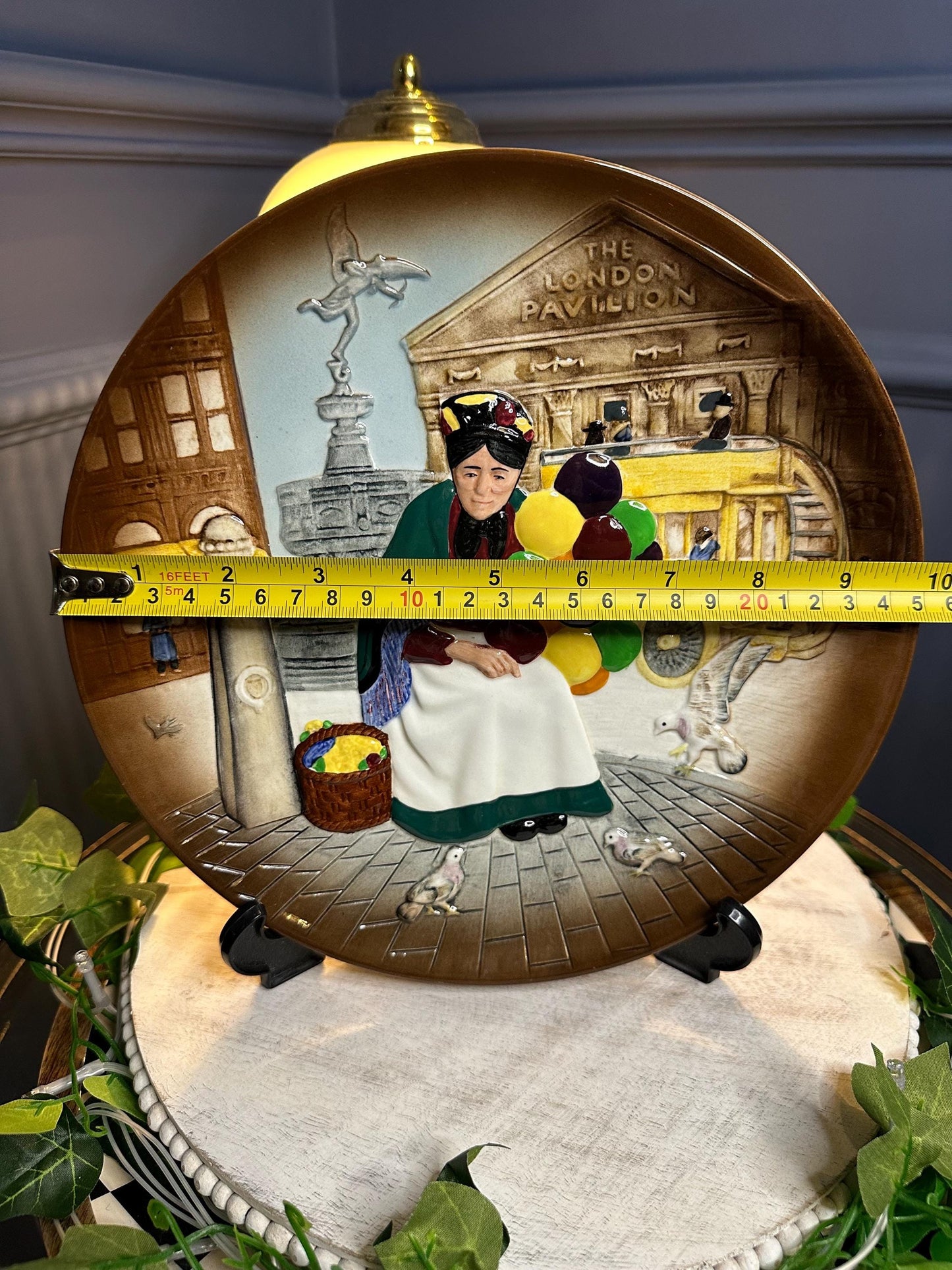 Royal Doulton "The Old Balloon Seller" Plate: Vintage London Scene Collector's Edition