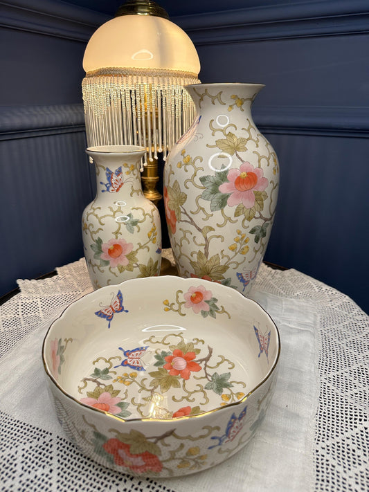 Vintage Floral Vase Set & Bowl | Porcelain Butterfly Vases | Cottagecore Decor | Shabby Chic Ceramic Set | Wedding Centerpiece | Gift Idea